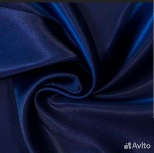 Отрез ткани Атлас Стрейч плотный