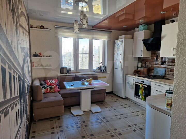 2-к. квартира, 65 м², 5/16 эт.