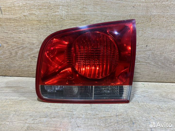 Фонарь задний правый VW Touareg GP Арт. 110392