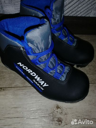 Лыжные ботинки nordway детские 32р