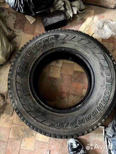 Yokohama Geolandar I/T+ G071 235/80 R16