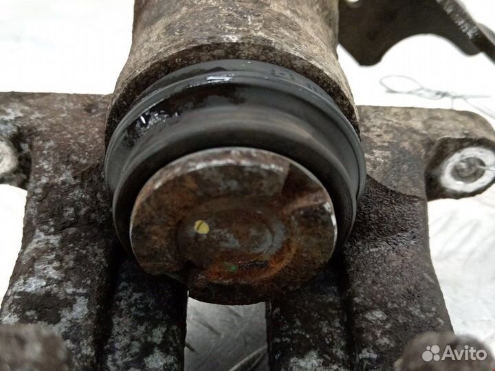 Суппорт задний левый для Volkswagen Passat 5 GP