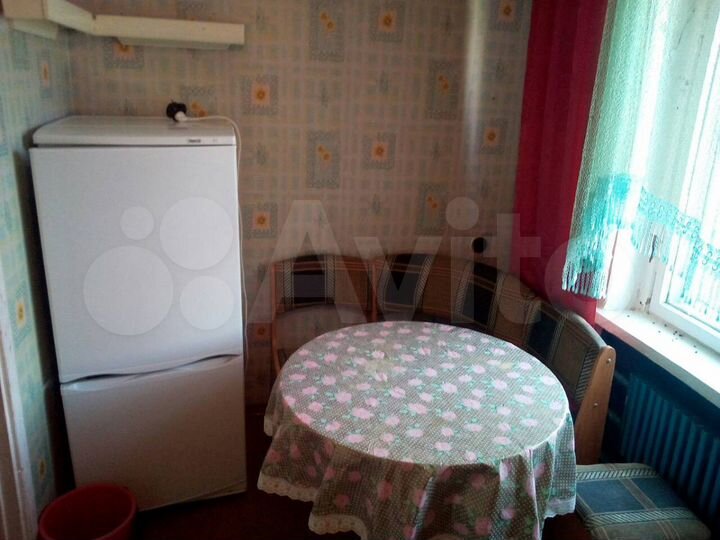 2-к. квартира, 52 м², 1/2 эт.