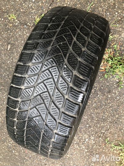 Landsail Winter Lander 215/50 R17