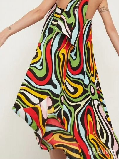 Платье женское