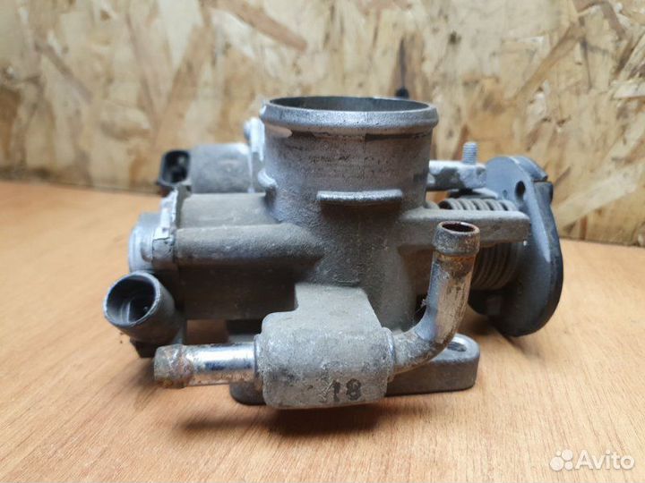 Заслонка дроссельная Chevrolet Aveo T255 B12D1