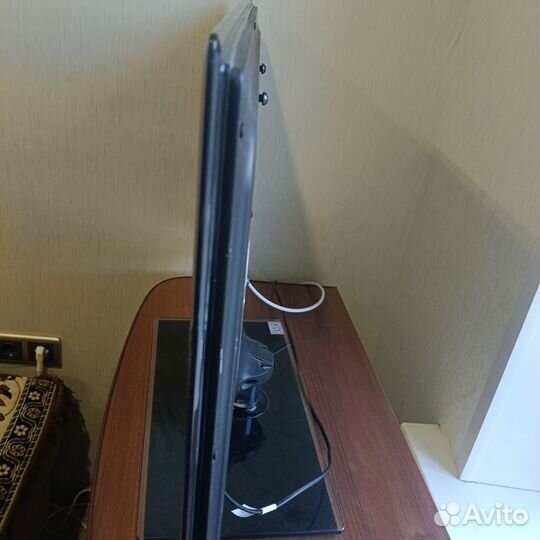 Телевизор samsung