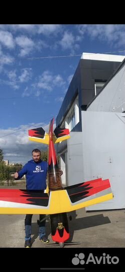 Радиоуправляемый самолет ultimate 111cc