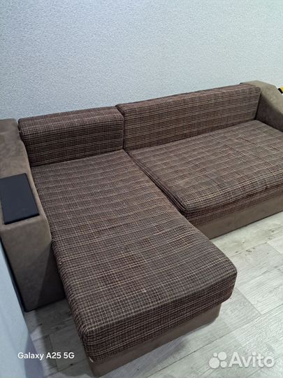 Угловой диван бу
