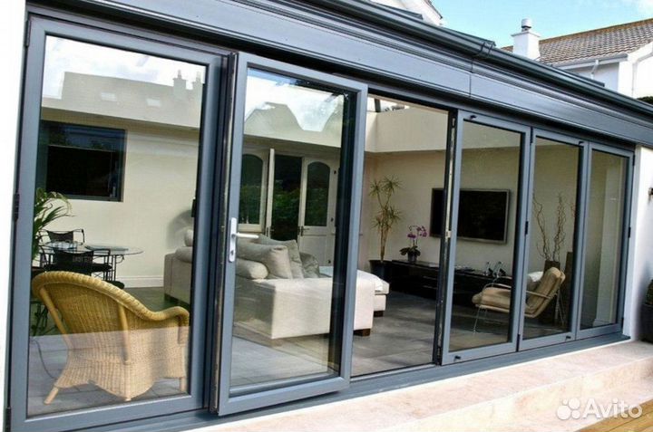 Пластиковые двери без пыли и грязи