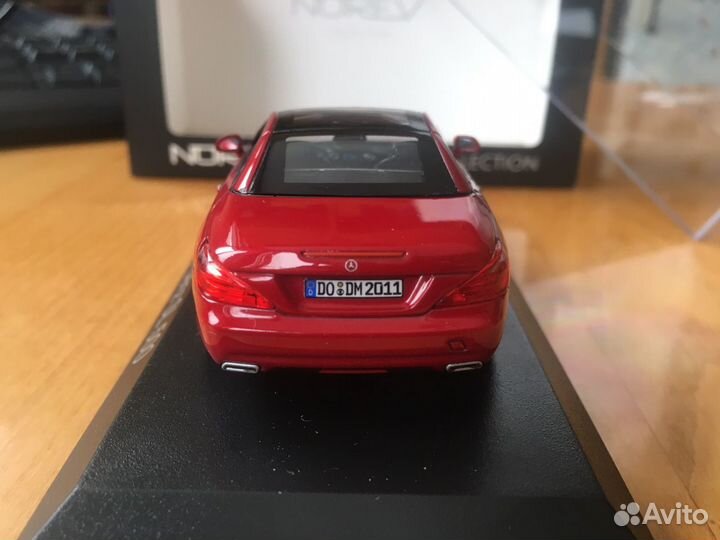 Mercedes 1 43 minichamps norev