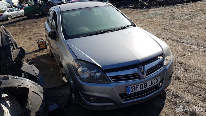 Разбор на запчасти Opel Astra H