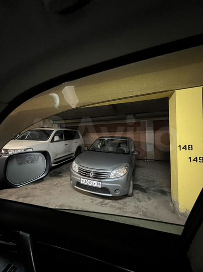 Машиноместо, 15 м²