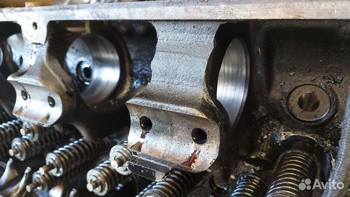 Головка Блока Цилиндров Cummins 15 isx EGR