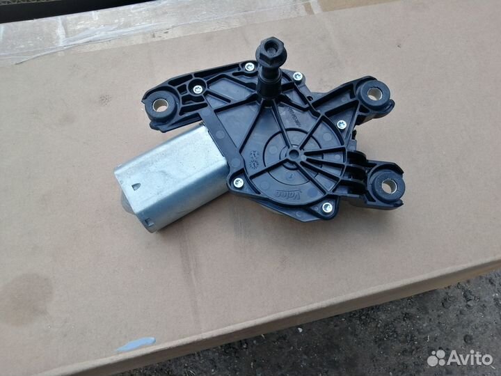 Мотор заднего стеклоочистителя Range Rover Sport 2