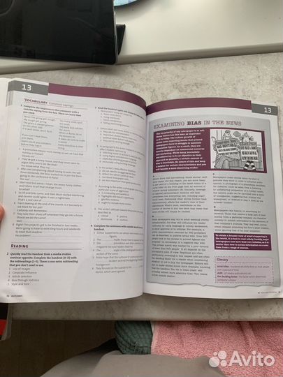 Outcomes Advanced - Student's book & Workbook