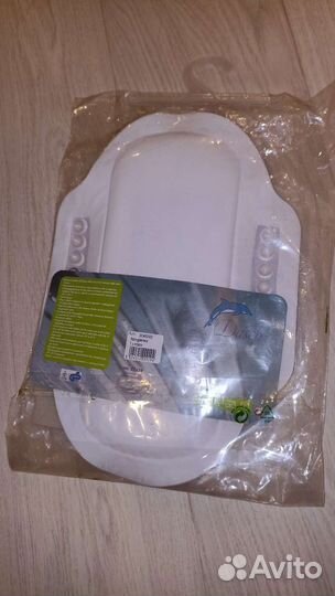 Подголовник в ванну подушка