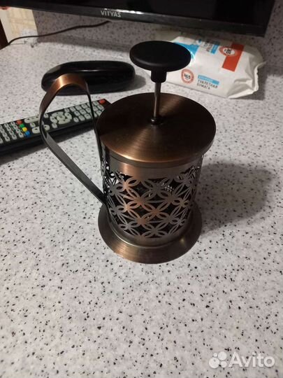 Пресс с подстаканником