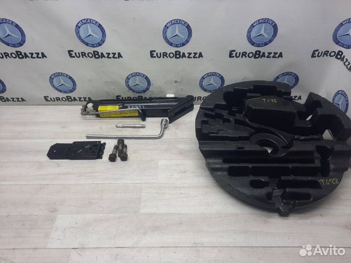 Дорожный набор Mercedes X164