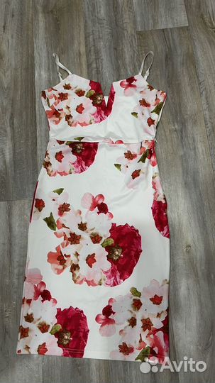 Нарядное платье