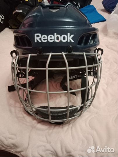 Шлем хоккейный