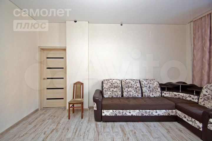 4-к. квартира, 85 м², 1/4 эт.