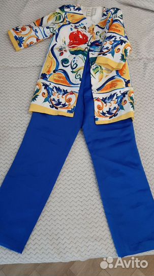 Костюм (брюки жакет)