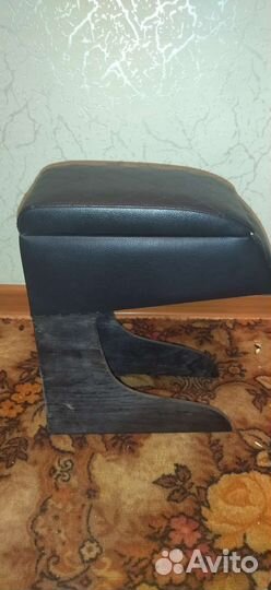 Подлокотник на акцент