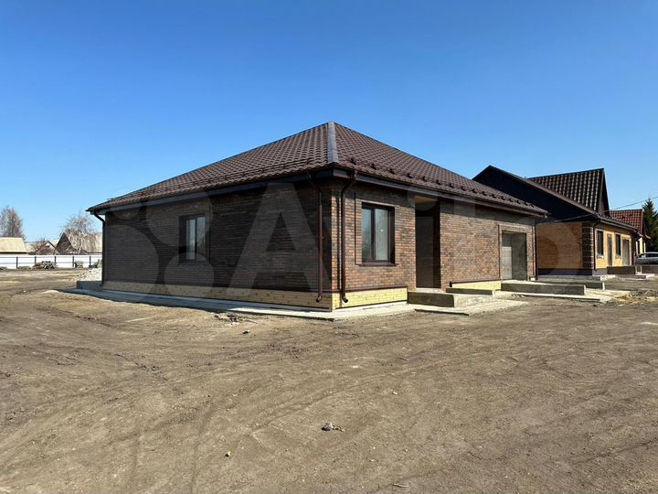 Дом 146,8 м² на участке 16 сот.