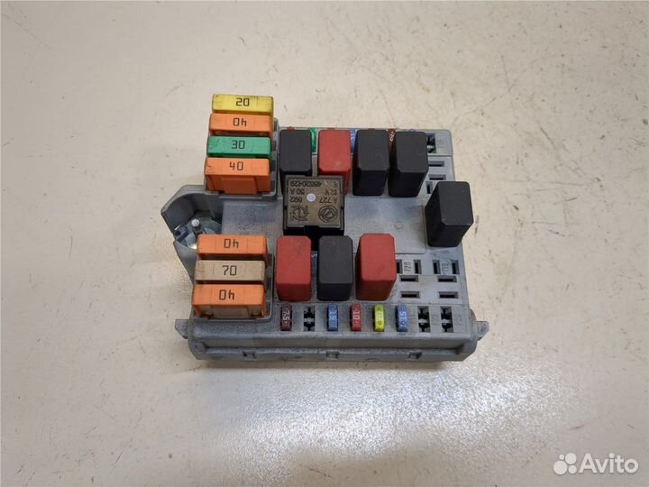 Блок предохранителей Fiat Doblo, 2009