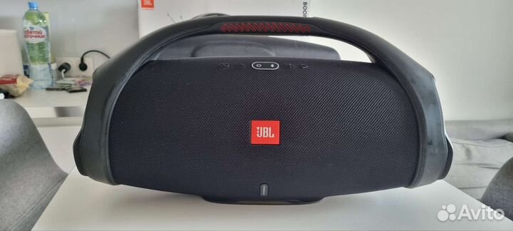 Колонка JBL boombox 2