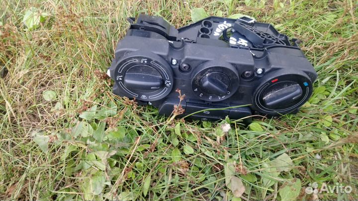 Skoda Octavia A5 2012 блок управления печкой