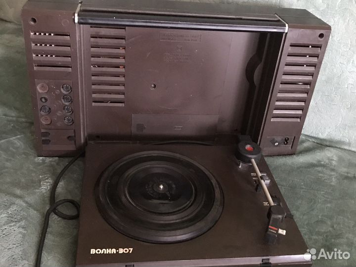 Электрофон стереофонический переносный Волна-307