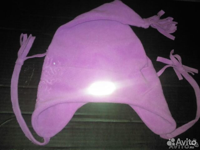 Шапочки Рейма, манишки новые