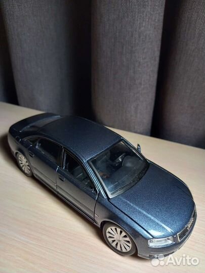Audi A8 модель машинка
