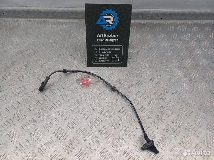 Датчик ABS задний правый Renault Sandero 1 Stepway