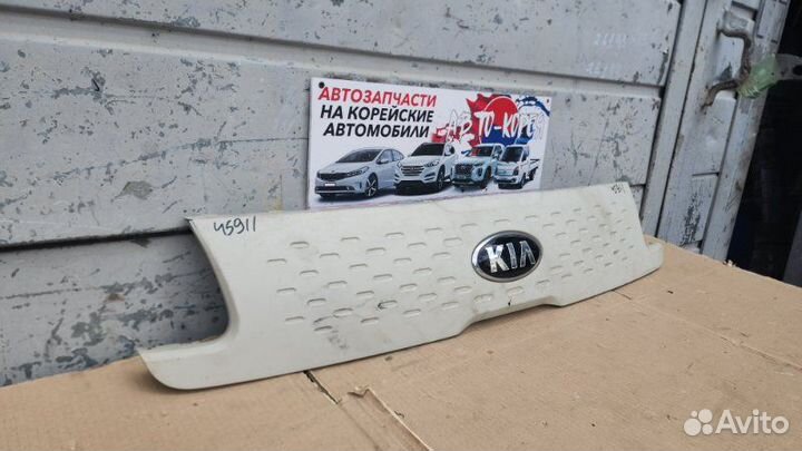 Накладка на бампер передняя Kia Ray 2007-2022