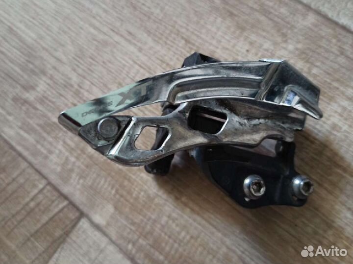 Передний переключатель shimano deore xt fd-m780