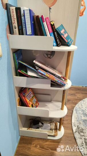 Полки стеллажи деревянные