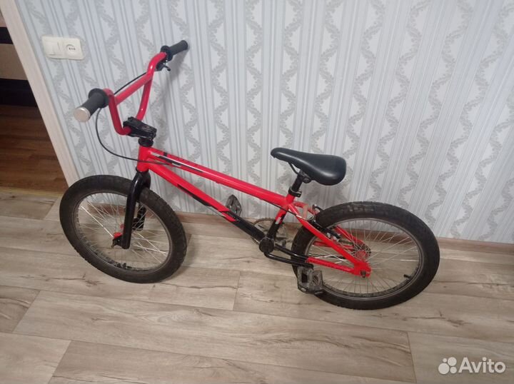 Велосипед спортивный трюковой