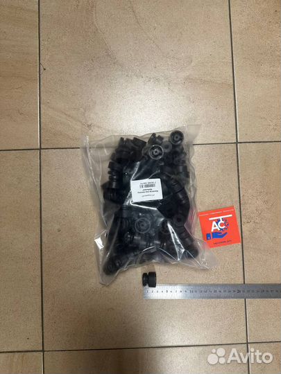 Изолятор электроизгороди пастуха под намотку бобыш