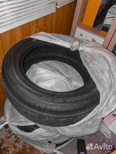 Nexen Classe Premiere CP672 215/60 R17 96H