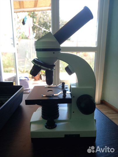Микроскоп Bresser