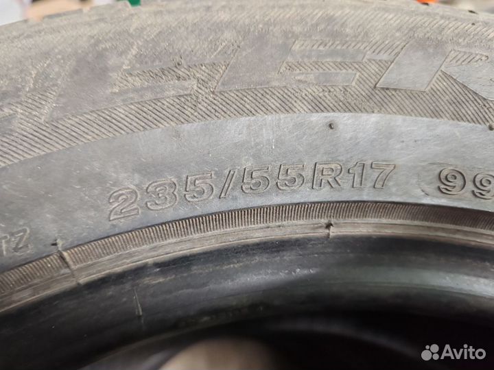 Bridgestone Dueler A/T 235/55 R17