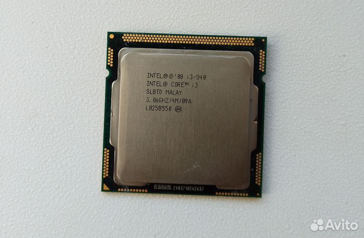 Процессор Intel Core i3-540 LGA1156, 2 x 3067 мгц