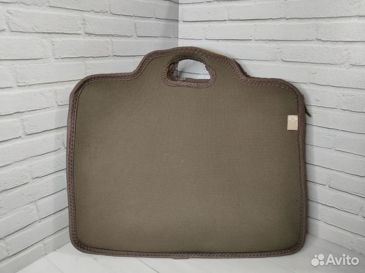 Стильная сумка для ноутбука 15.6