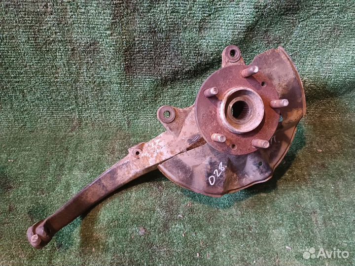 Кулак поворотный передний правый Mazda 6 GG рестай