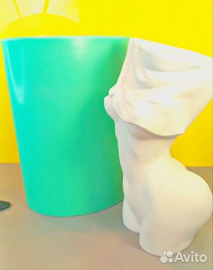 Силиконовая форма Торс женский 20 см