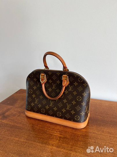 Винтажная сумка Louis Vuitton 2010 года