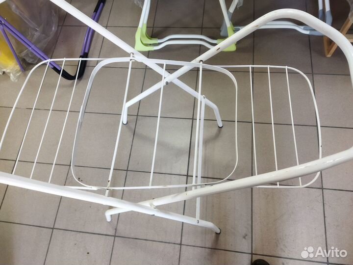 Подставка под ванну